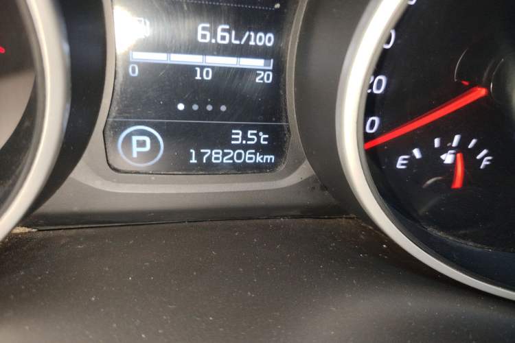 Used Kia Sportage R 2016 2.0L Automatic Two-Wheel Drive DLX
