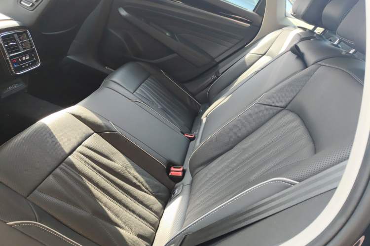 Used Volkswagen Passat 2022 330TSI Starry Luxury Edition