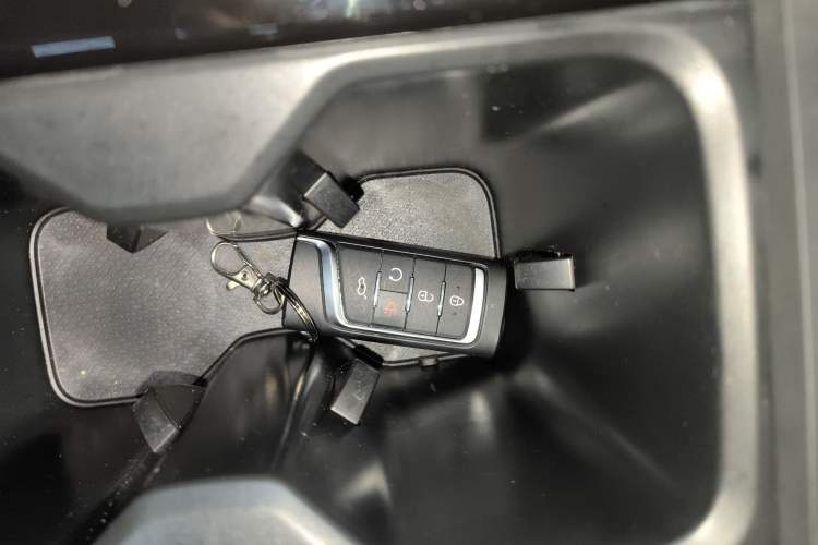 Used GAC Trumpchi M6 2023 PRO 270T DCT Luxury Edition
