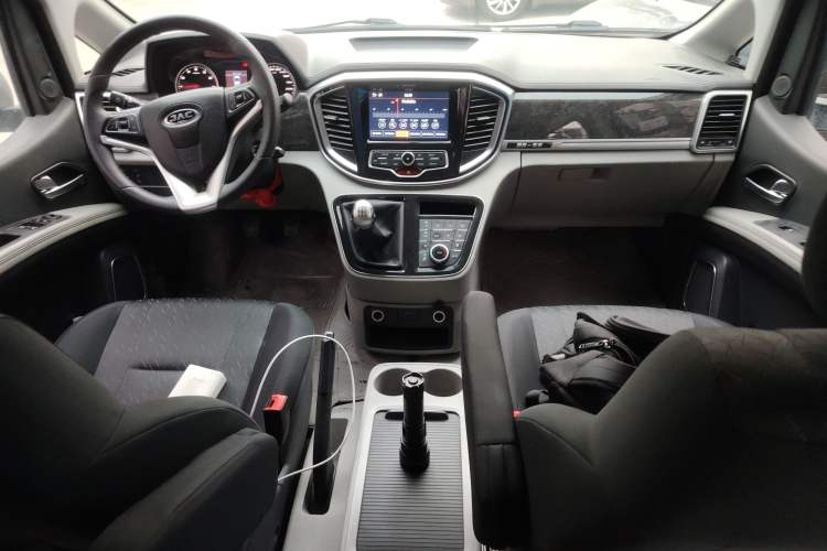 Used  M4 2016 2.0L manual luxury edition
