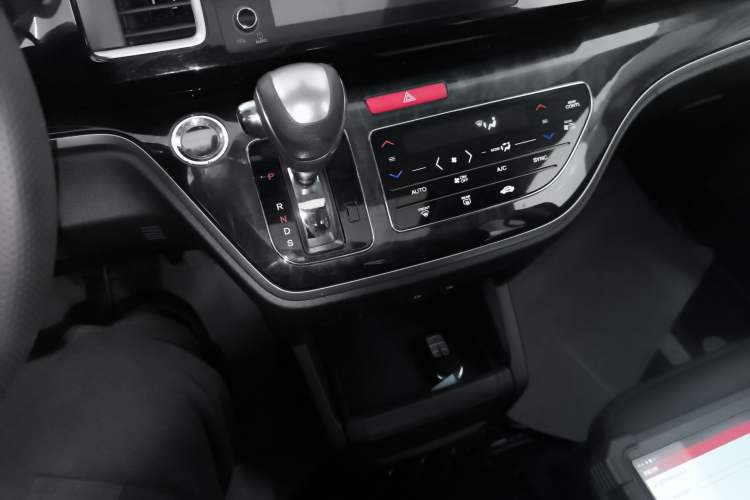 Used Honda Elysion 2019 2.0L Hybrid Comfort Edition