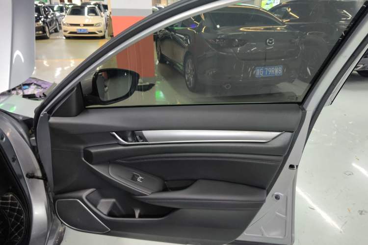 Used Honda Accord 2018 260TURBO Elite Edition China VI
