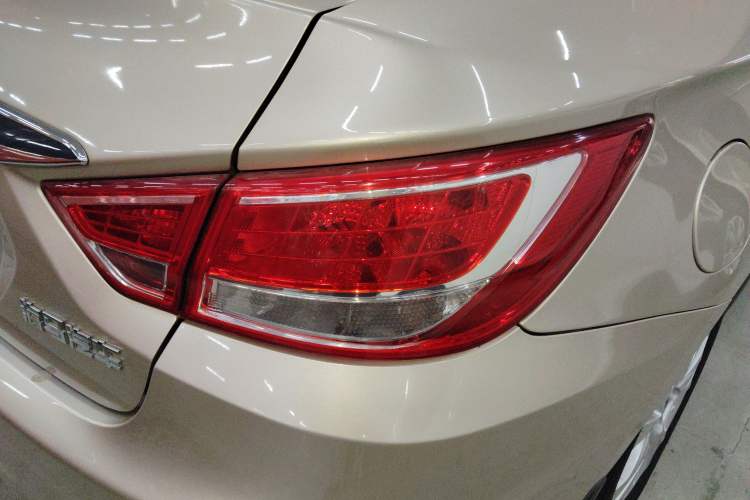 Used Haima Fumei 2014 M5 1.6L Manual Elite Model
