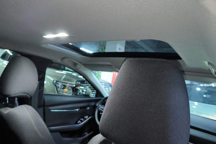 Used Mazda Mazda 3 Axela 2023 2.0L Automatic ZhiXuan Edition
