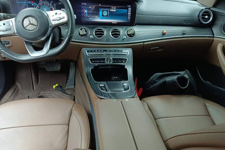 Used Mercedes-Benz E-Class 2020 Restyled E 300 L Sporty and Stylish Edition
