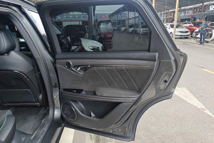 Used VOYAH FREE 2025 318 318 km Rear-Drive Touring Edition
