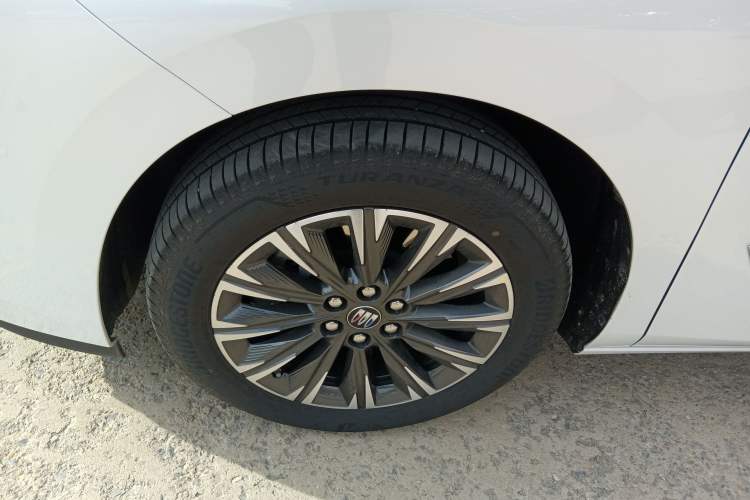 Used Buick GL8 2025 Lu Zun Deluxe Edition

