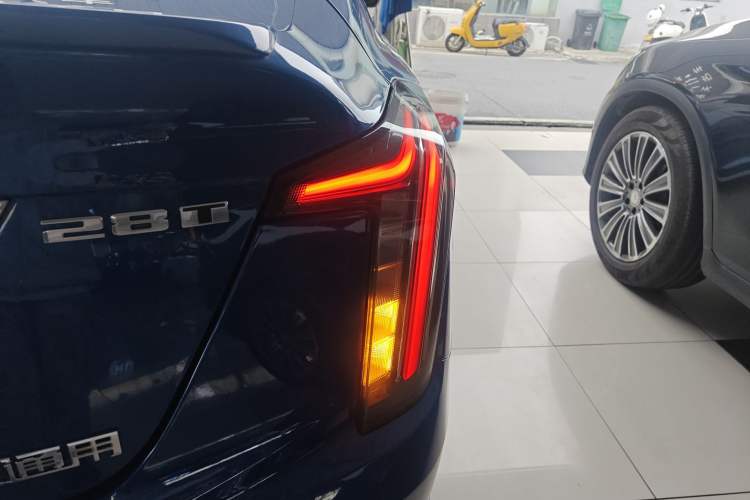 Used Cadillac CT5 2021 28T Platinum Edition
