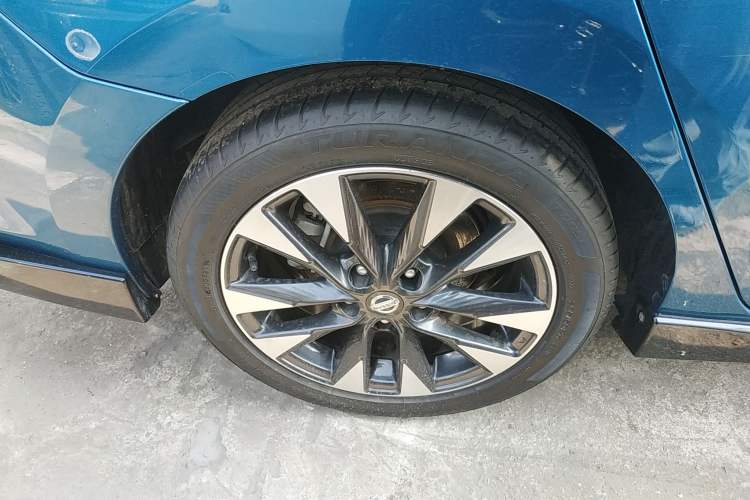 Used Nissan Lannia 2020 1.6L CVT Smart Connect Smart Cool Edition
