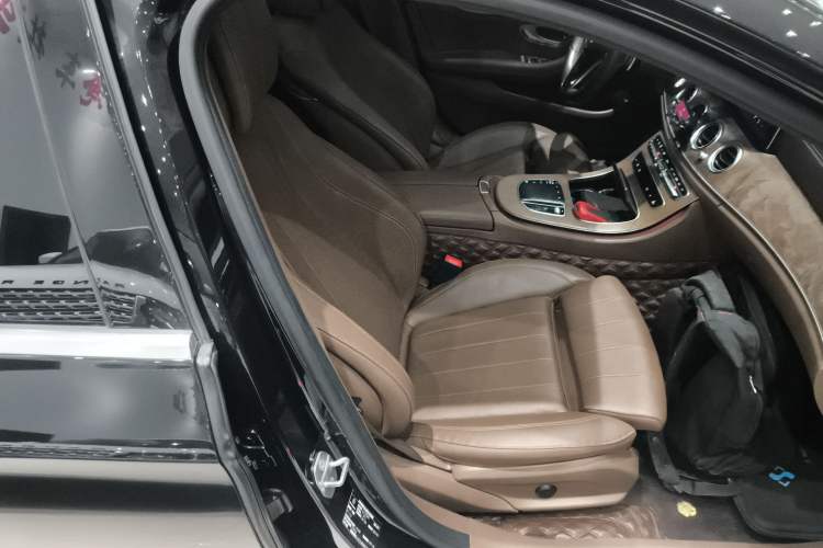 Used Mercedes-Benz E-Class 2022 Second Facelift E 260 L
