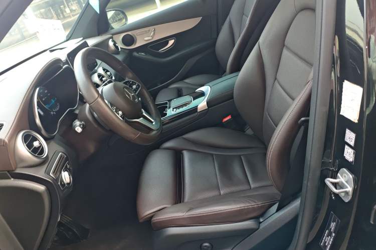 Used Mercedes-Benz GLC 2022 Refreshed GLC 260 L 4MATIC Dynamic Edition