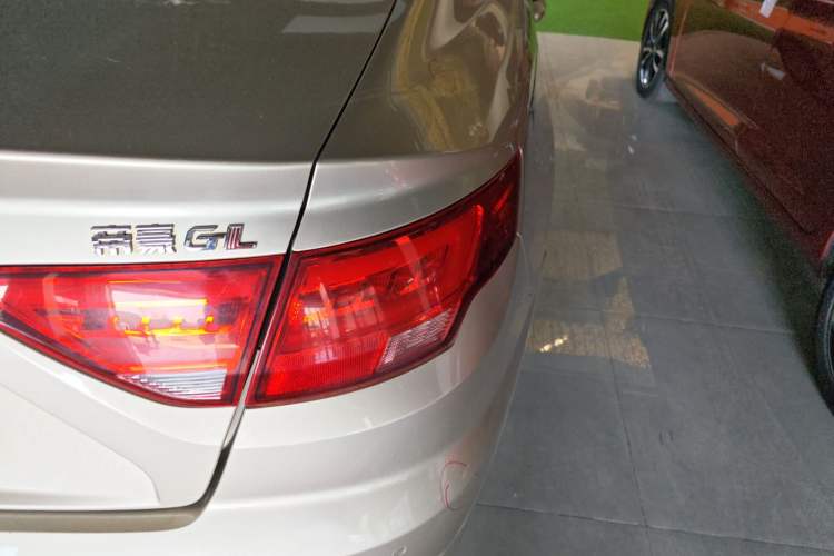 Used Geely Auto Emgrand GL 2017 1.3T Manual Elite Model
