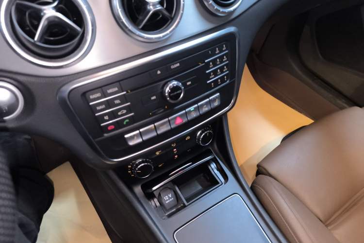 Used Mercedes-Benz CLA 2017 CLA 260 4MATIC