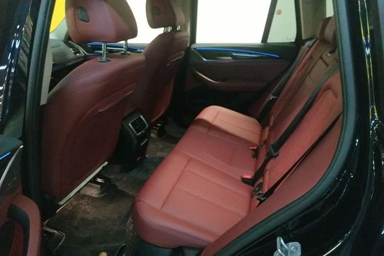 Used BMW iX3 2024 Leading Model