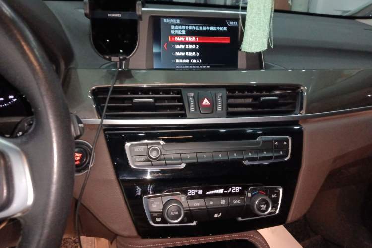 Used BMW X1 2019 sDrive18Li Premium Edition
