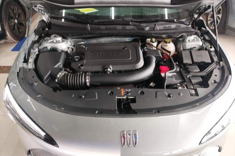 Used Buick LaCrosse 2023 28T Prestige Edition
