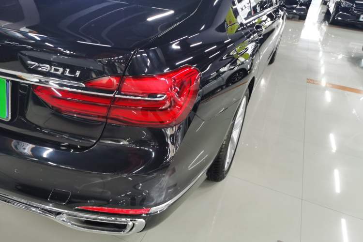 Used BMW 7 Series 2018 730Li Luxury Model Excellence Package
