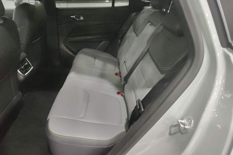 Used Ford Equator Sport New Energy 2025 Luxury Plus Version