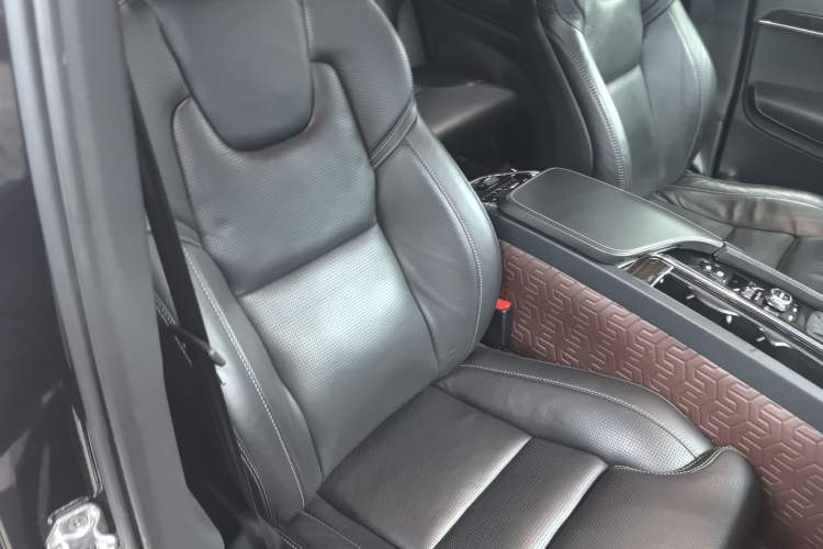 Used Volvo XC90 2015 T6 Prestige 7-Seater
