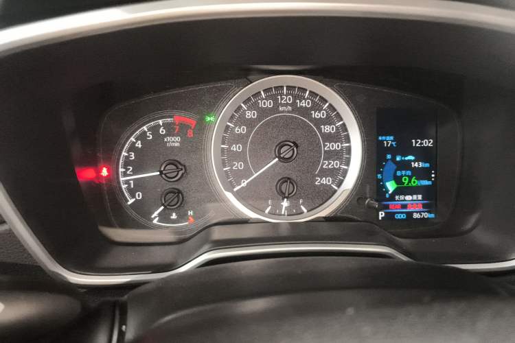 Used Toyota FRONTLANDER 2022 2.0L CVT Luxury PLUS Edition
