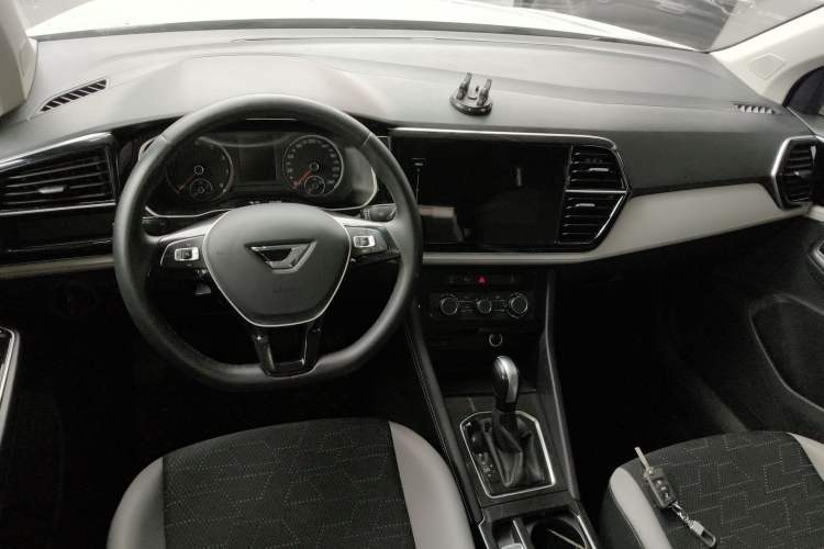 Used Jetta VS7 2023 280TSI Automatic Trend Edition
