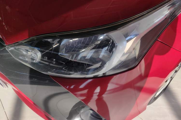 Used Toyota YARiS L 2016 Revised 1.5E CVT Charming Edition