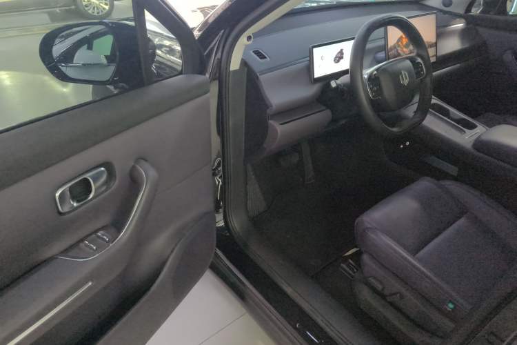 Used Leapmotor C16 2024 Range-Extended 200 LiDAR Edition