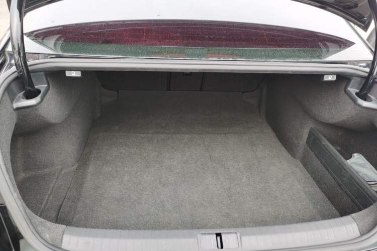 Used Volkswagen Magotan 2018 Facelift 330TSI DSG Luxury Model
