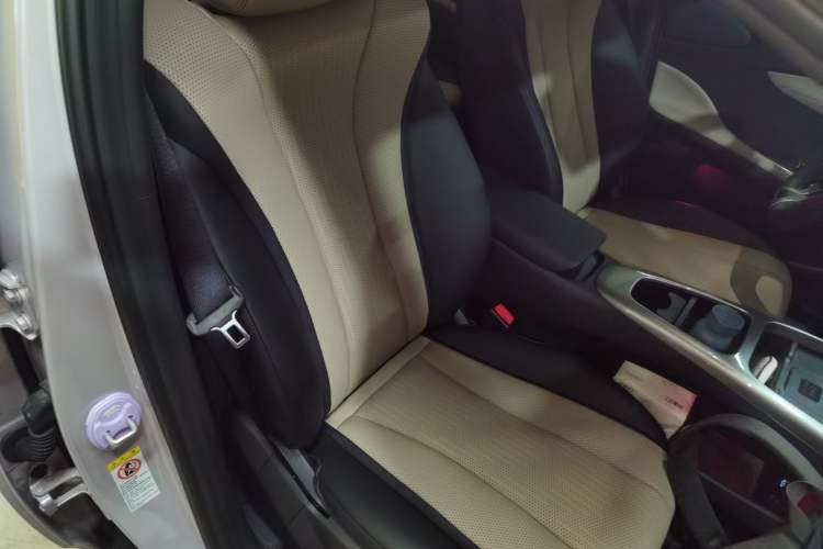 Used BYD Dolphin 2025 Intelligent Driving Version 410 km Fashion Edition
