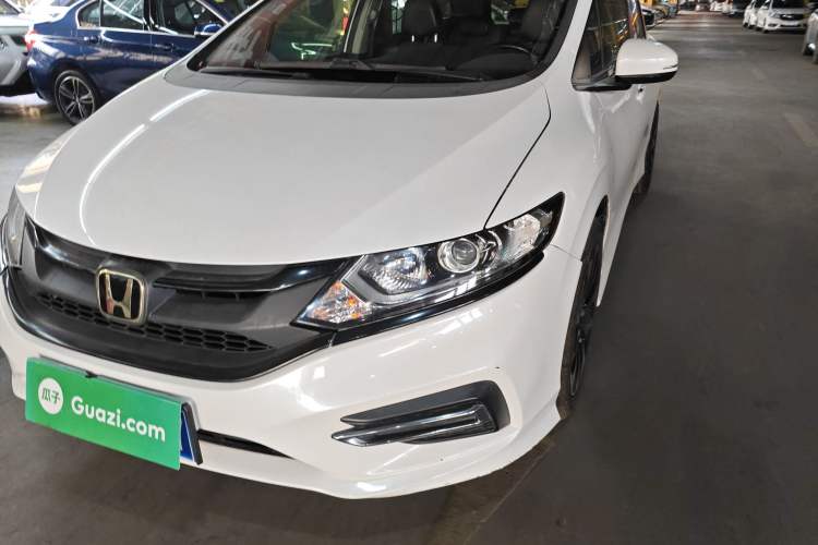 Used Honda Jade 2017 1.8L automatic Comfort version 5 seats