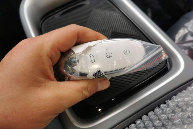 Used Dongfeng NAMMI 01 2024 New Edition 330 Air
