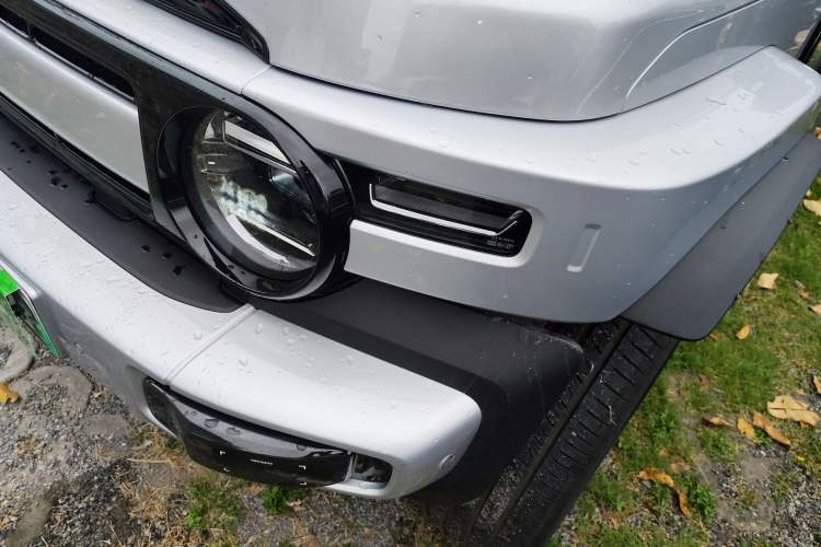 Used iCAR V23 2025 401 Two-Wheel Drive Intelligent Driving Version
