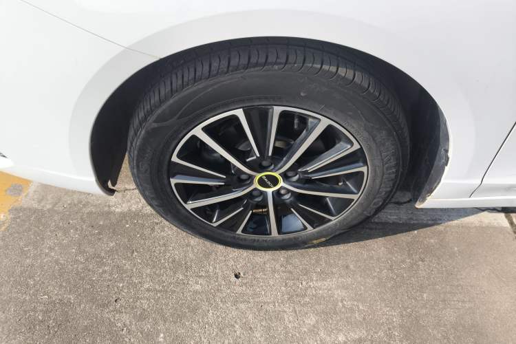 Used Roewe i5 2021 Revised Version 1.5L CVT Diamond Edition
