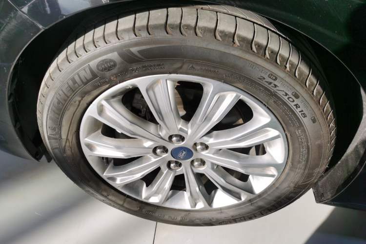 Used Ford Taurus 2019 EcoBoost 245 Comfort Edition