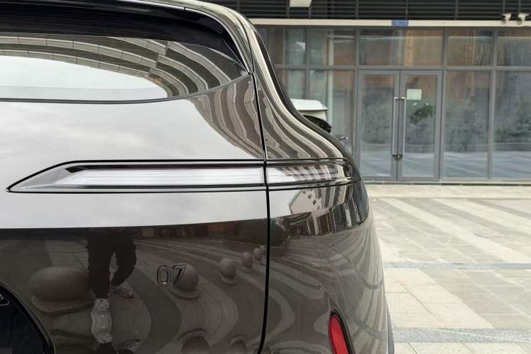 Used  07 2024 Pro+ All-Electric Version
