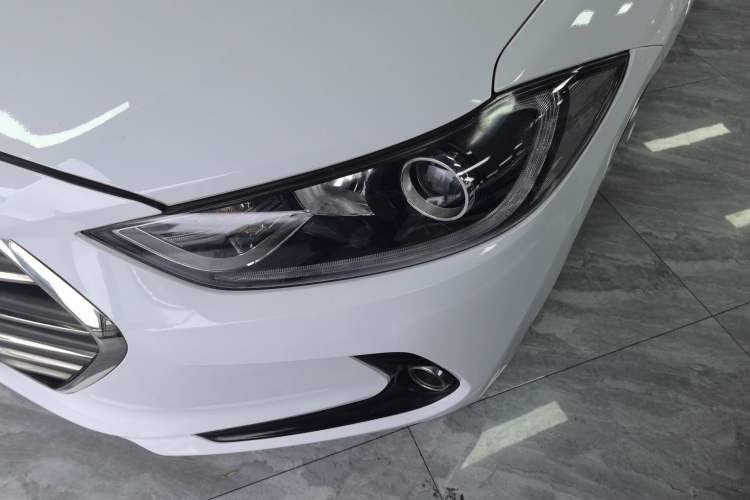 Used Hyundai Elantra 2016 1.6L Automatic ZhiXuan – Elite Version
