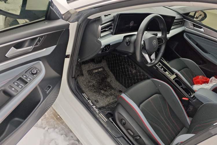 Used Volkswagen Lamando 2022 Lavida L 280TSI DSG Cool & Spicy Edition
