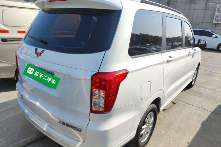 Used Wuling Hongguang 2021 1.5L S Comfort Edition LAR

