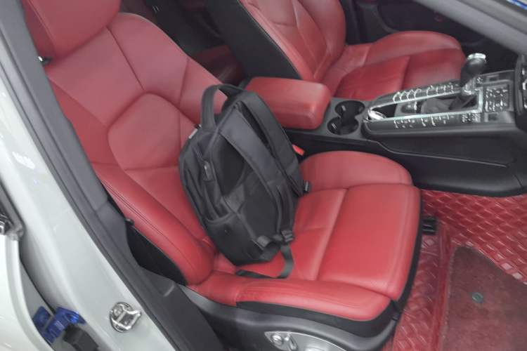 Used Porsche Macan 2018 Macan 2.0T