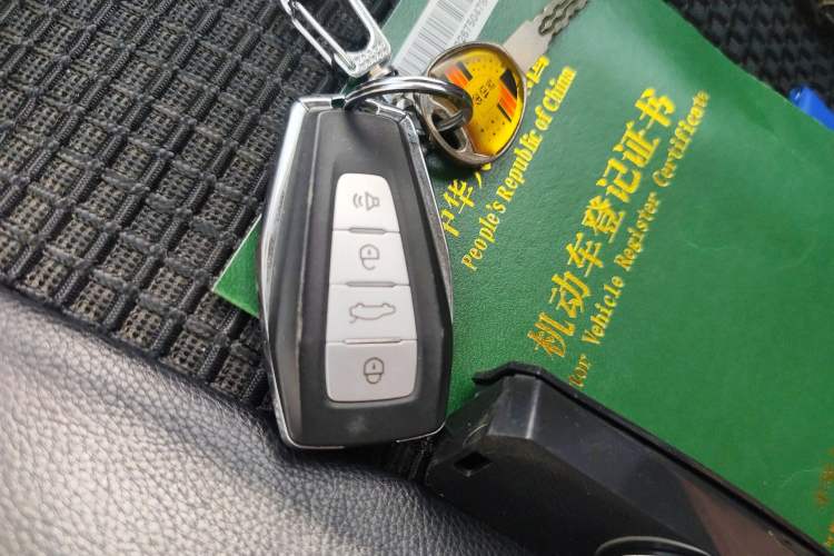 Used Geely Auto Vision X6 2020 1.4T Manual Luxury Model
