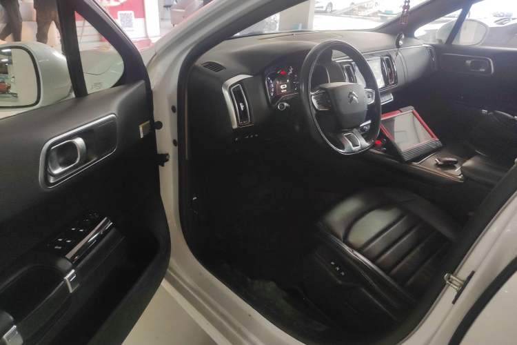 Used Citroen C6 2017 350THP Luxury Model
