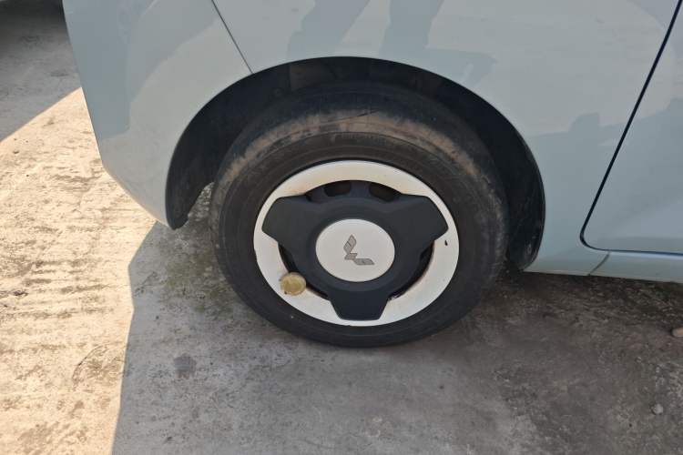 Used Wuling Hongguang MINIEV 2022 Macaron Fashion Model Lithium Iron Phosphate
