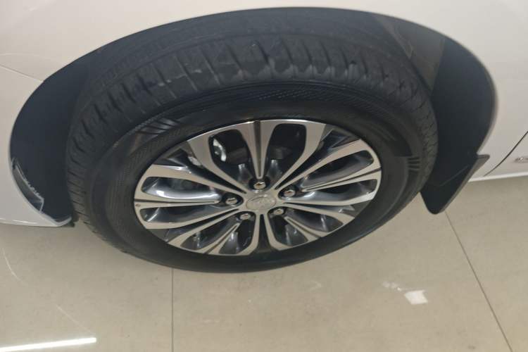 Used Buick GL8 2022 Land Business Class 652T Luxury Model
