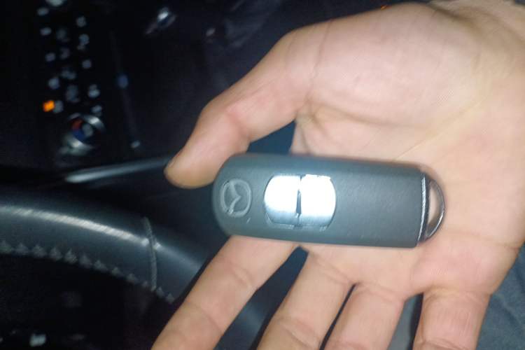 Used Mazda CX-4 2018 2.0L Automatic Two-Wheel Drive Blue Sky Premium Upgrade Version China VI Standard
