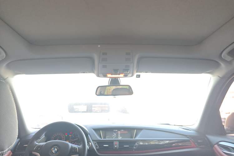 Used BMW X1 2015 sDrive18i Fashion Upgrade Edition
