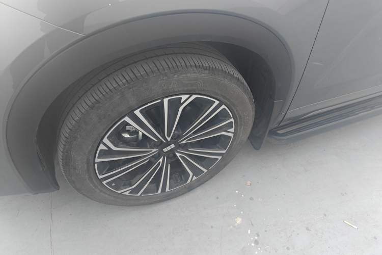 Used Geely Galaxy Galaxy Xingjian 7 EM-i 2025 120km Flagship Edition