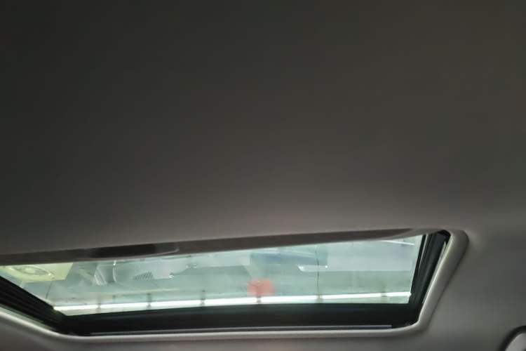 Used Toyota Wildlander 2022 Dual-Engine 2.5L E-CVT Four-Wheel Drive Luxury Edition
