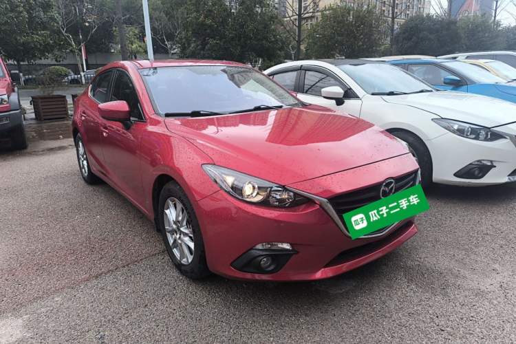 Used Mazda Mazda 3 Axela 2016 Sedan 1.5L Automatic Luxury Model
