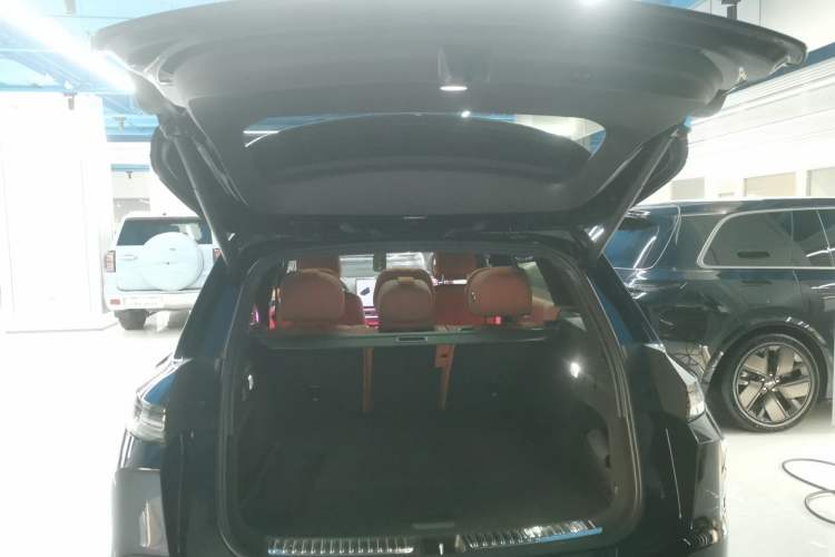 Used Li Auto L7 2024 Pro Model
