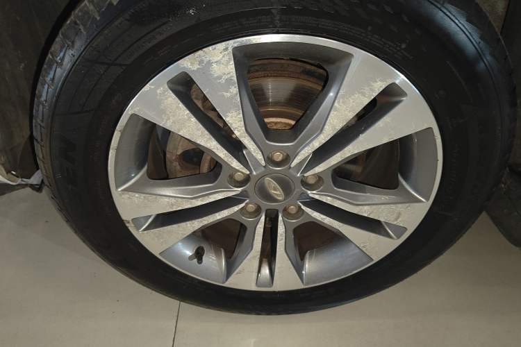 Used Chery Tiggo 3 2015 1.6L Manual Fashion Sport Edition
